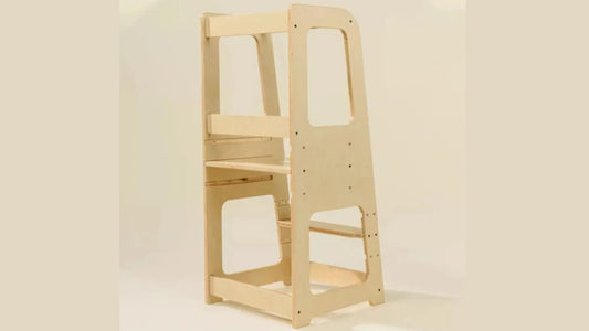 La Torre Montessoriana stimola autonomia, sicurezza e partecipazione attiva. Scopri perché è l’alleata perfetta per la crescita del tuo bambino!